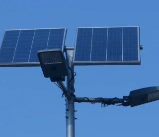 All-in-three solar street light