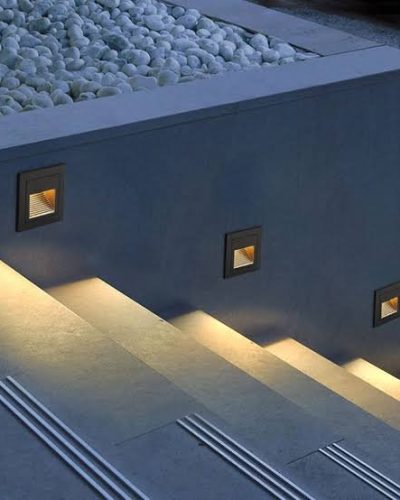 Led step/deck light