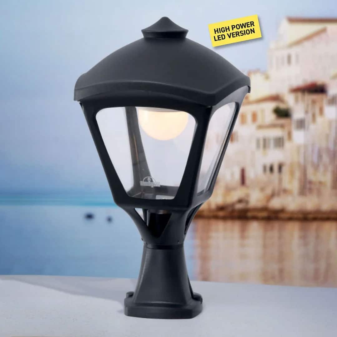 MAXI DISMA SERGIO Wall_Top (Made in Italy) — premium lighting product available from DEEN ELECTRIC Rawalpindi