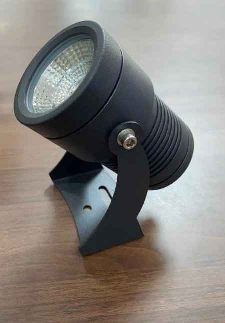 Outdoor cob Led spot light-B800 — premium lighting product available from DEEN ELECTRIC Rawalpindi