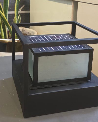 Solar plus electric Led gate/pillar light
