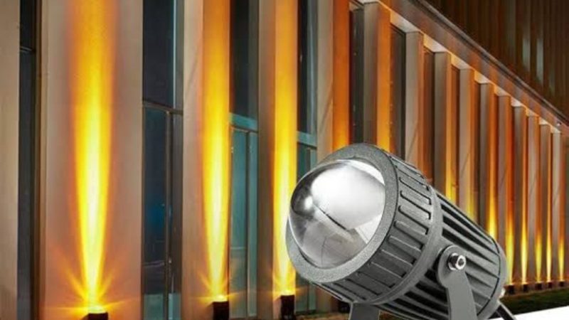 Beam Light – Transforming Building Facades with Powerful Illumination